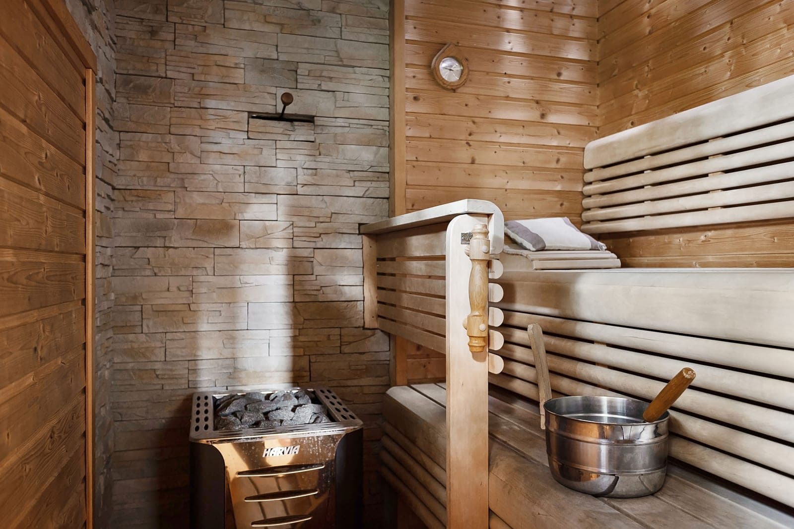 Sauna for Sleep: What the Evidence Actually Says